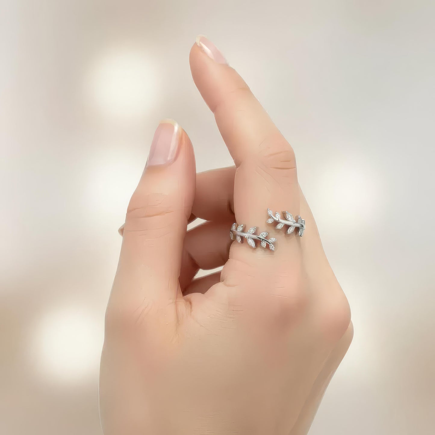Verstelbare ring met glinsterend bladmotief, 925 sterling zilver