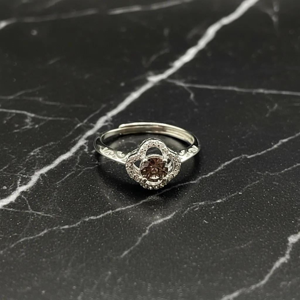 Ring in bloemvorm met kubische zirkonia, 925 sterling zilver