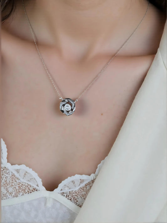 Hartvormige hanger met 1 karaat moissanite diamant, 925 sterling zilver